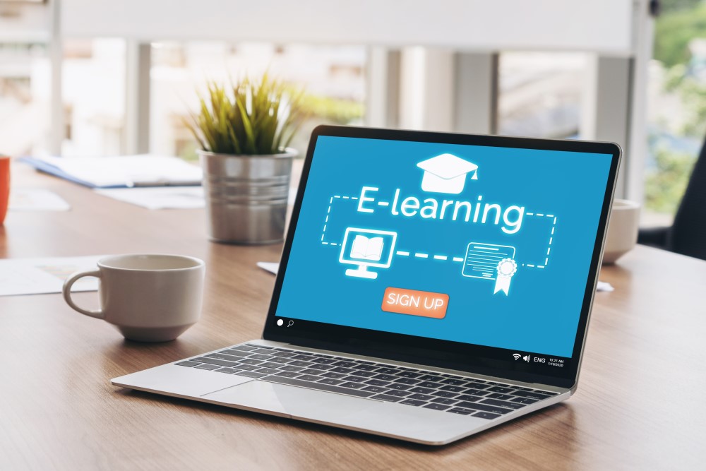 Computer med e-learning